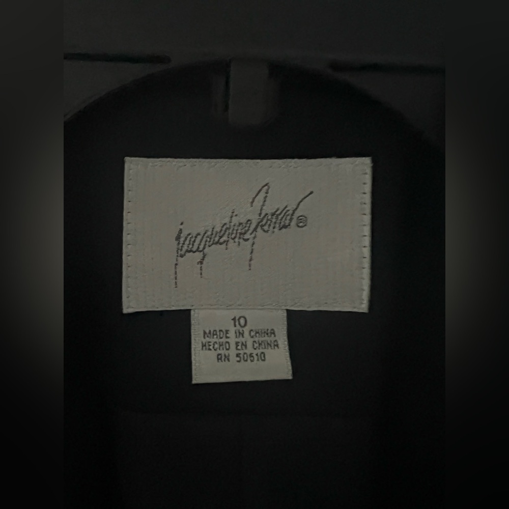 Classic Black Women's Blazer size 10 - Picture 5 of 6